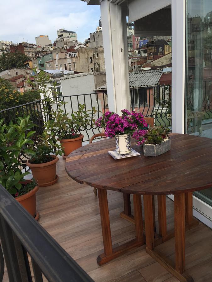 The White Swan Suites Beyoglu Estambul Exterior foto
